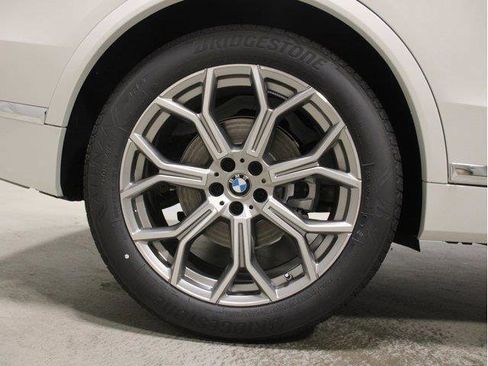 Used 2026 BMW X7 xDrive40i image 20