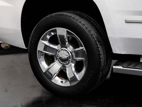 Used 2017 Chevrolet Tahoe LT w/ LT Signature Package image 48