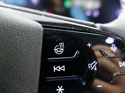 New 2025 Audi A5 2.0T Premium Plus image 18