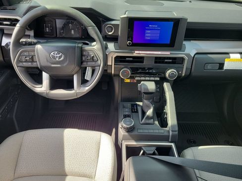 New 2026 Toyota 4Runner SR5 AWD/4WD image 28