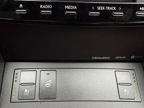 Used 2022 Lexus IS 350 F Sport w/ Accessory Package AWD/4WD image 51