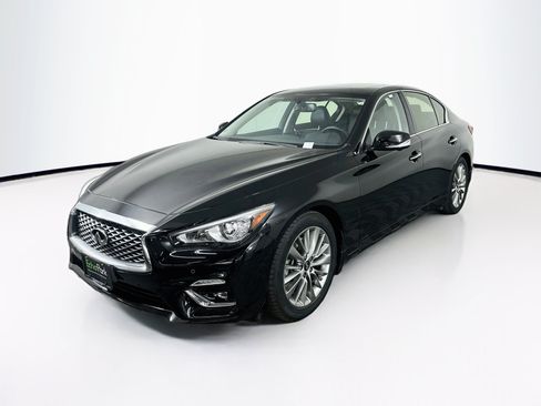 Used 2023 INFINITI Q50 Luxe w/ Cargo Package RWD image 3