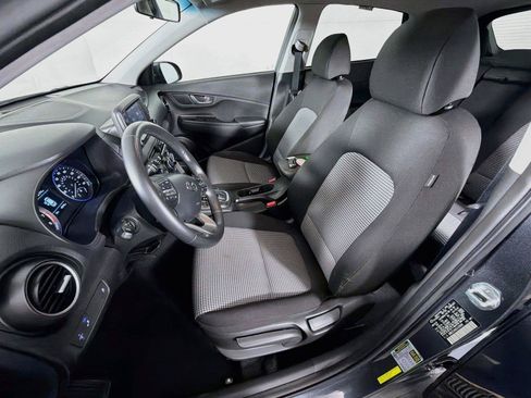 Used 2018 Hyundai Kona SEL AWD/4WD image 2