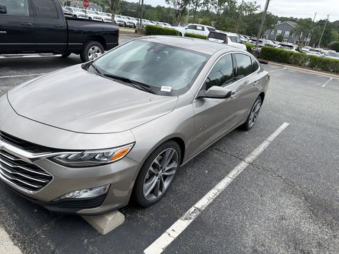 Used 2024 Chevrolet Malibu LT FWD image 5