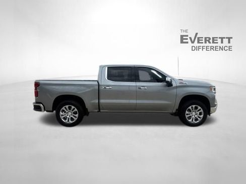 Used 2026 Chevrolet Silverado 1500 LTZ AWD/4WD image 8