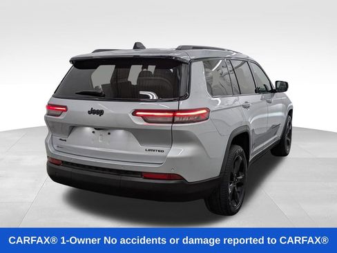 Used 2023 Jeep Grand Cherokee L Limited w/ Black Appearance Package AWD/4WD image 2