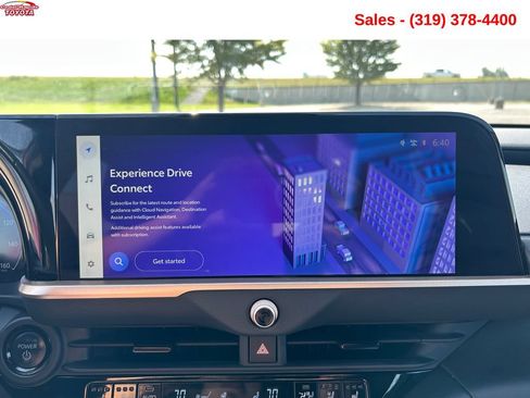 Used 2025 Toyota Crown Signia w/ Advanced Technology Package AWD/4WD image 17