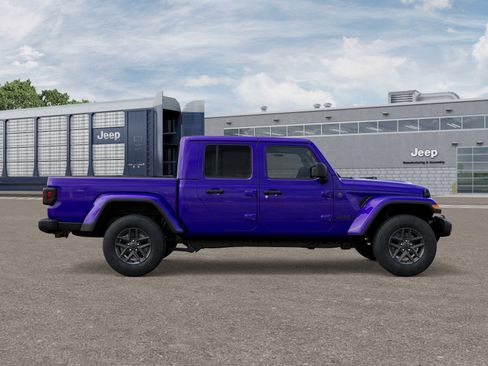 New 2026 Jeep Gladiator Sport image 12