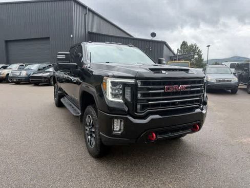 Used 2021 GMC Sierra 2500 AT4 w/ AT4 Preferred Package AWD/4WD image 6
