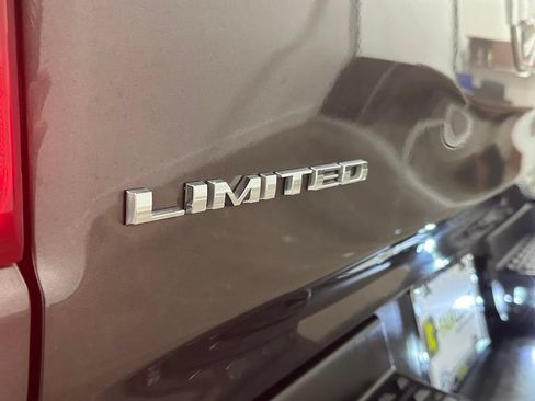 Used 2023 RAM 1500 Limited w/ Body Color Bumper Group RWD image 12