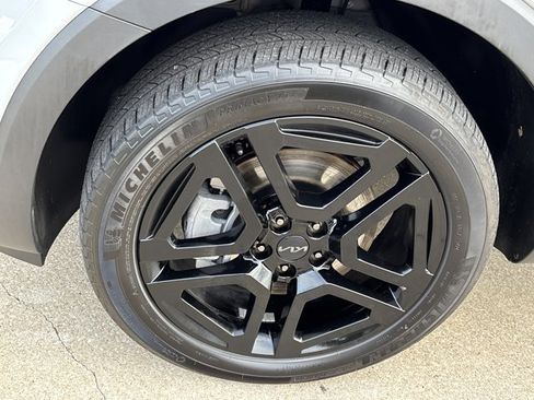 Used 2025 Kia Telluride SX Prestige X-Line image 14