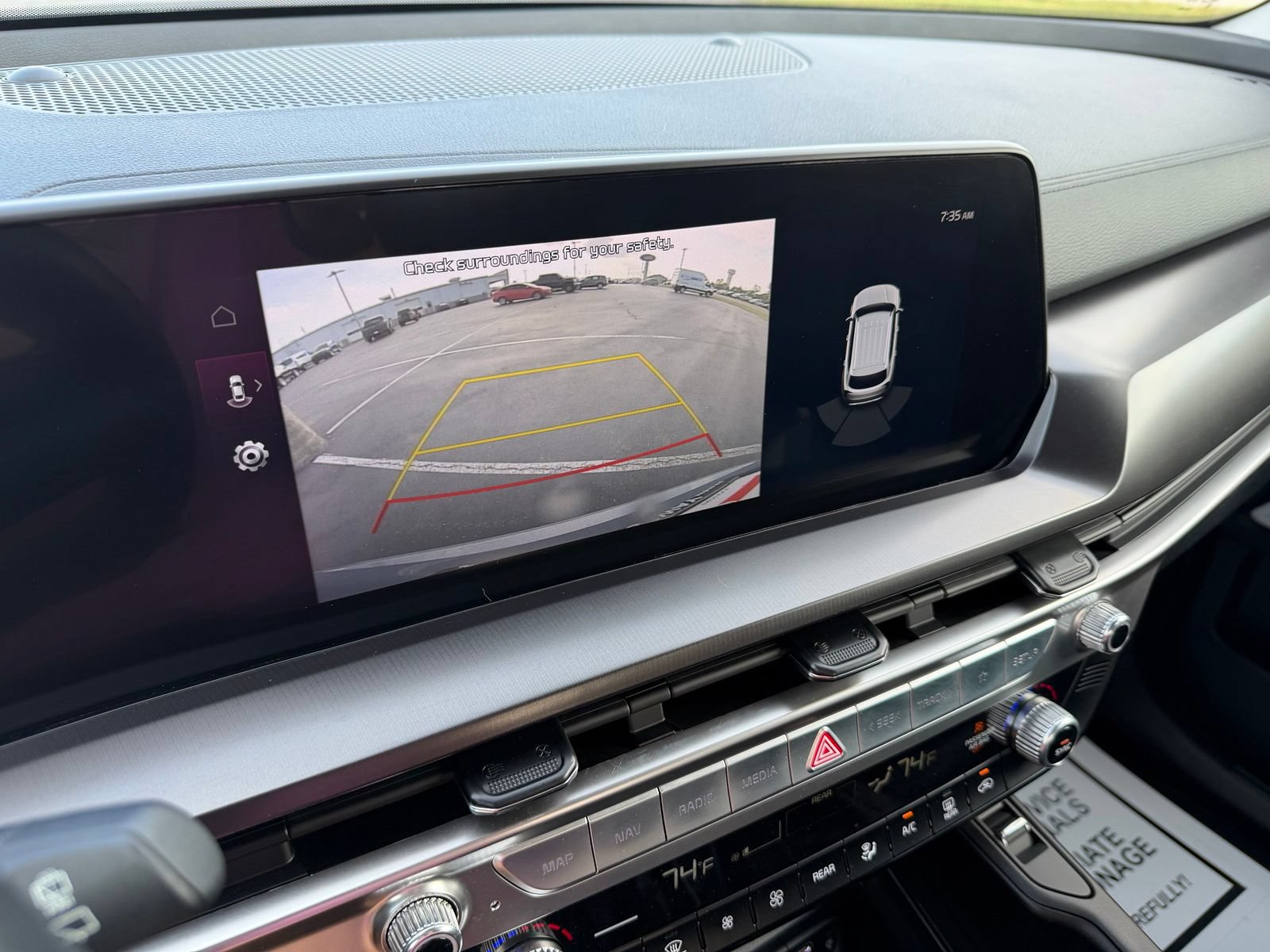 Used 2025 Kia Telluride S FWD image 21