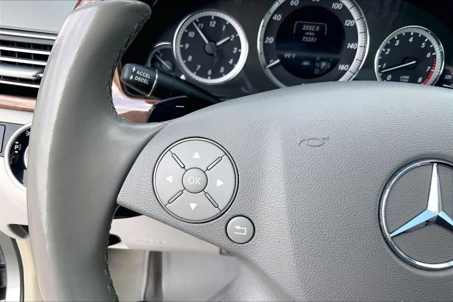 Used 2013 Mercedes-Benz E 350 Sedan image 22