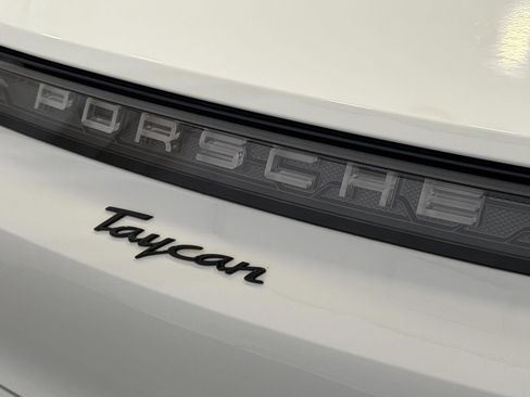 Used 2025 Porsche Taycan image 25