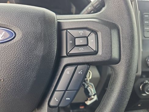 Used 2019 Ford F250 XL w/ Power Equipment Group image 28