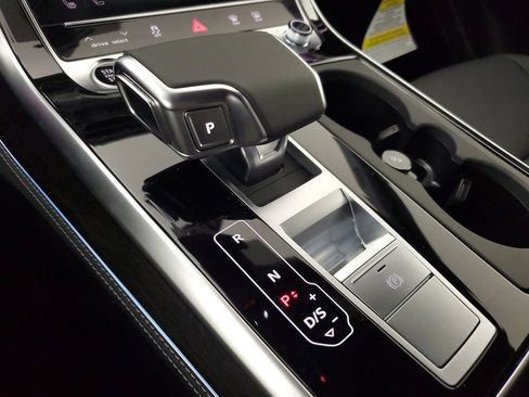 New 2026 Audi Q8 Premium Plus AWD/4WD image 32