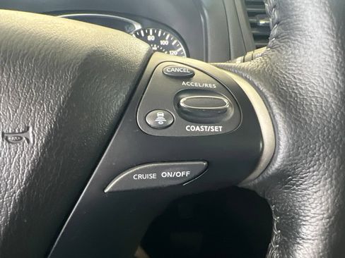 Used 2020 Nissan Pathfinder SL w/ Cargo Package AWD/4WD image 57
