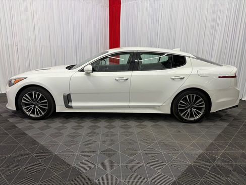 Used 2019 Kia Stinger AWD/4WD image 5