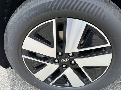 New 2026 Hyundai Ioniq 9 SEL image 7