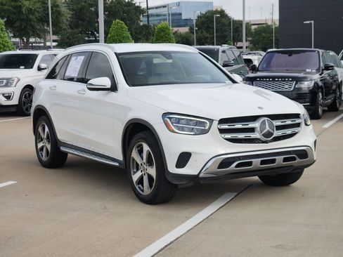 Used 2020 Mercedes-Benz GLC 300 image 3