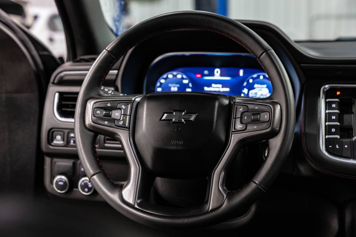 Used 2024 Chevrolet Tahoe RST w/ Luxury Package RWD image 14