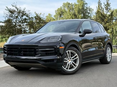 New 2025 Porsche Cayenne S AWD/4WD image 1