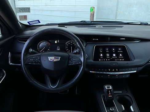 Used 2019 Cadillac XT4 Sport image 15