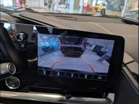 Used 2023 Chevrolet Corvette Stingray Premium Conv w/ Z51 Performance Package image 9