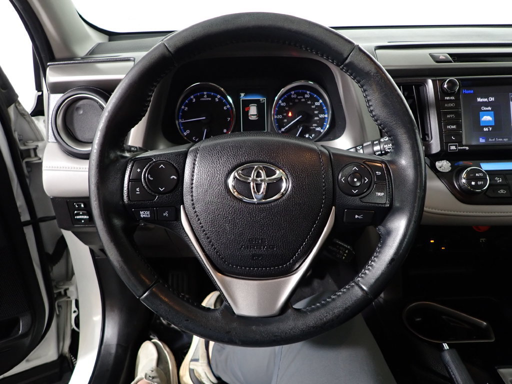 Used 2016 Toyota RAV4 Limited w/ Advanced Technology Package AWD/4WD image 27