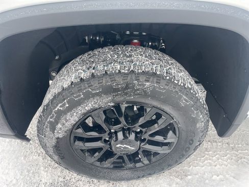 New 2026 Chevrolet Silverado 3500 LT w/ Trail Boss Package image 9