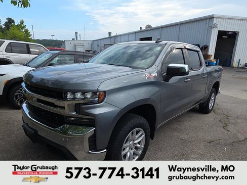 Certified 2021 Chevrolet Silverado 1500 LT AWD/4WD image 3