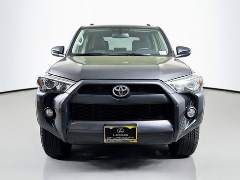 Used 2019 Toyota 4Runner SR5 Premium image 2