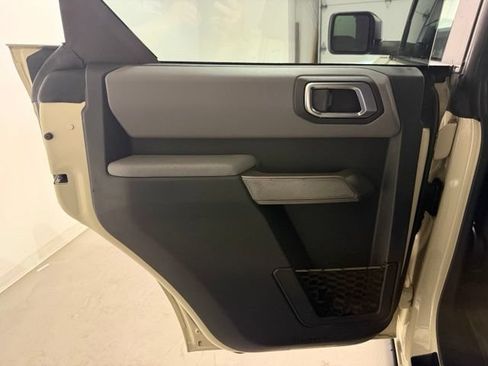 Used 2022 Ford Bronco Everglades AWD/4WD image 22