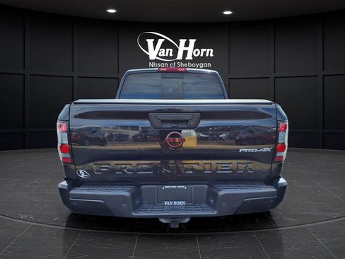 Used 2023 Nissan Frontier PRO-4X w/ Pro Convenience Package image 4