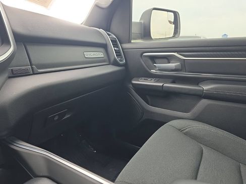 Used 2025 RAM 1500 Big Horn AWD/4WD image 19
