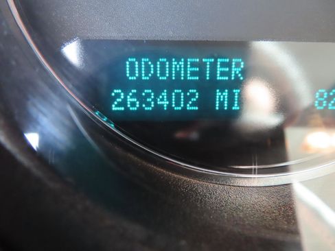 Used 2013 Chevrolet Silverado 2500 LTZ w/ LTZ Plus Package image 33