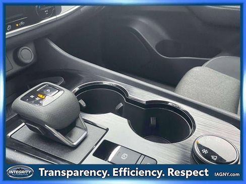 Certified 2025 Nissan Rogue SV image 30