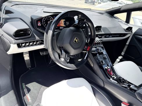 Used 2018 Lamborghini Huracan LP 580-2 RWD image 16