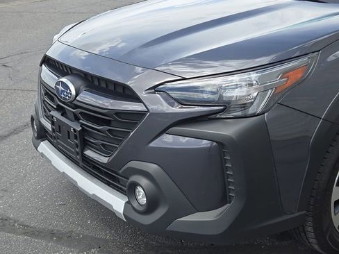 Used 2024 Subaru Outback Limited AWD/4WD image 10