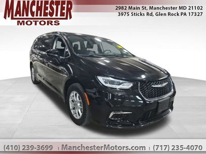 Used 2023 Chrysler Pacifica Touring-L