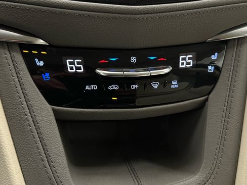 Used 2023 Cadillac XT5 Premium Luxury AWD/4WD image 30