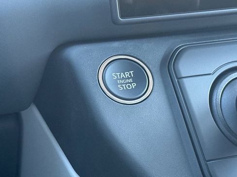 New 2026 Land Rover Defender 110 S image 28