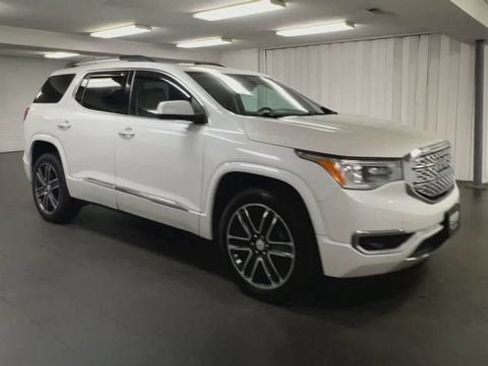 Certified 2018 GMC Acadia Denali w/ Technology Package AWD/4WD image 2