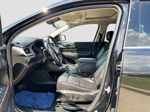 Used 2022 GMC Acadia Denali w/ Denali Ultimate Package image 21