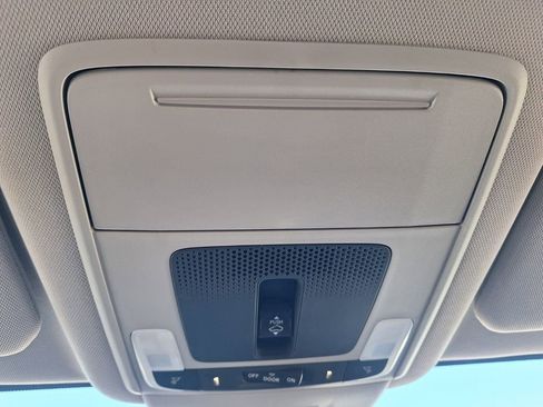 Used 2023 Honda CR-V EX-L image 18