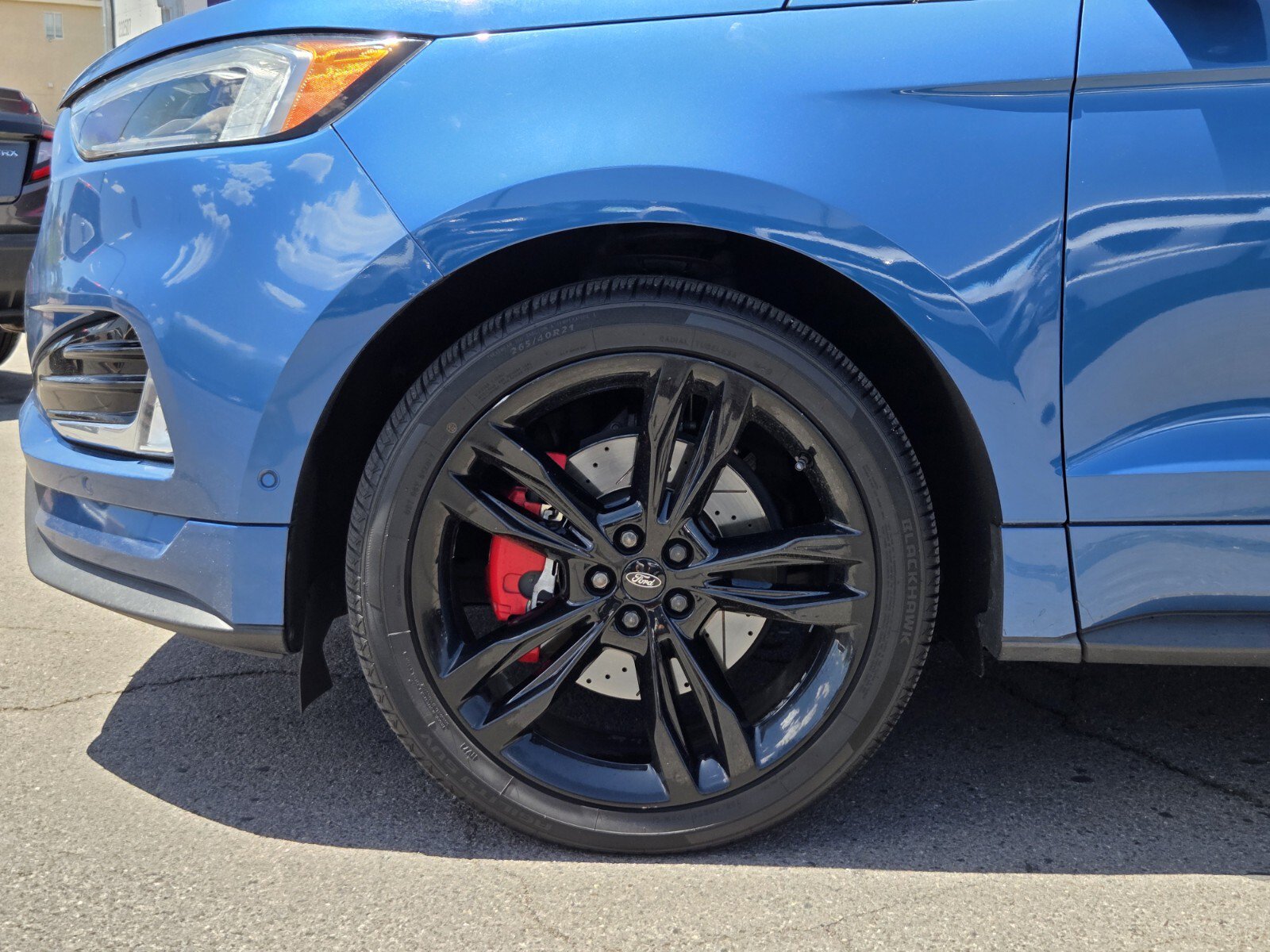 Used 2019 Ford Edge ST w/ Equipment Group 401A AWD/4WD image 9