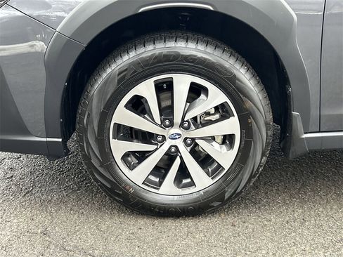 Certified 2025 Subaru Outback Premium image 10