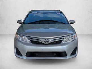 Used 2014 Toyota Camry LE FWD video 2