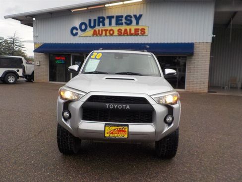 Used 2020 Toyota 4Runner TRD Off-Road Premium image 16