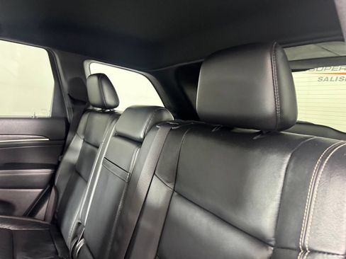 Used 2017 Jeep Grand Cherokee Limited AWD/4WD image 25